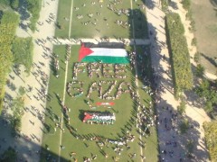 3 juillet 11 - Free Gaza sous la Tour Eiffel.JPG